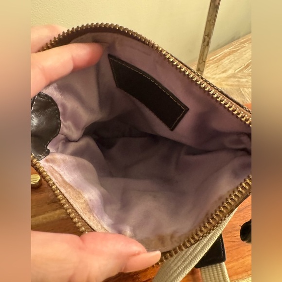 Coach Signature Crossbody Bag Purse with  Turnlock - Picture 10 of 16